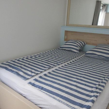 Bourg-La-Reine : Joli Appartement De 20 M² Екстериор снимка